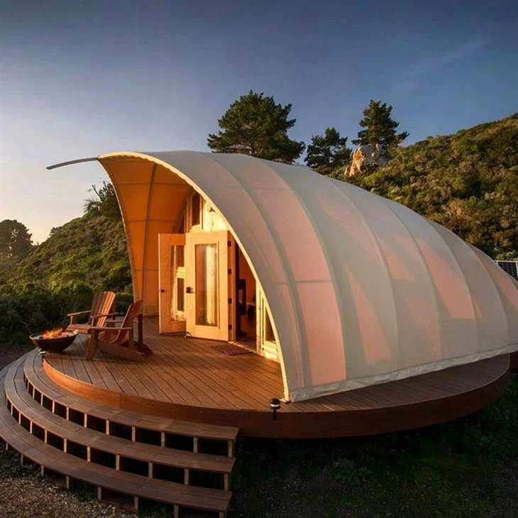 Tenda Berkemah Mewah