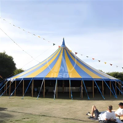 Tenda Sirkus Besar